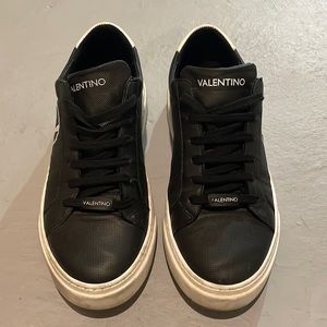 Valentino mens sneakers. Size 9